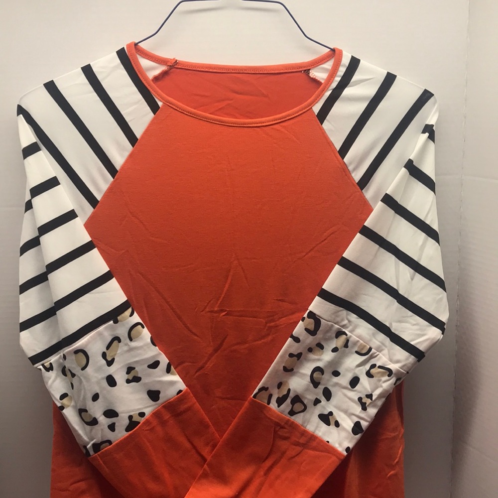 Long Sleeve Knit Top with Contrast Sleeves